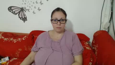 Snapshot of lady_hellene chatting on January 11, 5:40 pm Lady Hellene online show from January 11, 5:40 pm