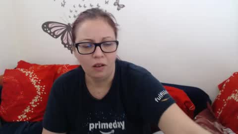 Snapshot of lady_hellene chatting on February 28, 8:31 am Lady Hellene online show from February 28, 8:31 am