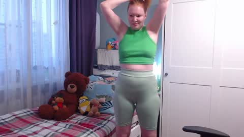 Snapshot of lady_inari chatting on January 14, 1:06 pm Angelika online show from January 14, 1:06 pm