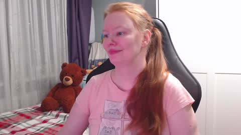 Snapshot of lady_inari chatting on January 18, 5:48 pm Angelika online show from January 18, 5:48 pm