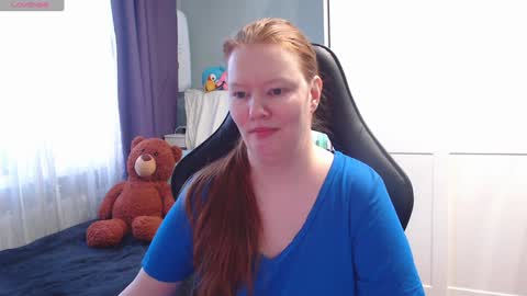 Snapshot of lady_inari chatting on February 3, 8:13 am Angelika online show from February 3, 8:13 am