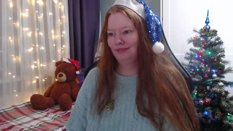 Snapshot of lady_inari chatting on December 24, 2:12 pm Angelika online show from December 24, 2:12 pm