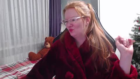Snapshot of lady_inari chatting on January 8, 3:08 am Angelika online show from January 8, 3:08 am