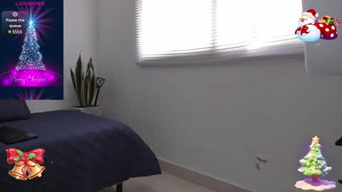 Snapshot of lady_miss__ chatting on December 11, 12:23 pm Lady Miss online show from December 11, 12:23 pm