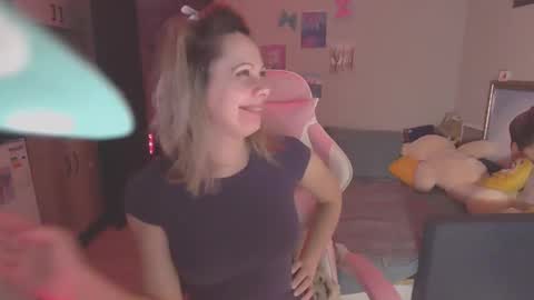 Snapshot of lady_smile69 chatting on March 3, 2:54 am lady_smile69 online show from March 3, 2:54 am