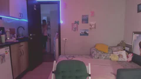 Snapshot of lady_smile69 chatting on September 27, 5:09 pm lady_smile69 online show from September 27, 5:09 pm