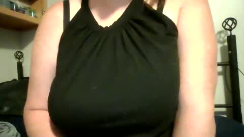 Just at the office alone with my boobs out online show from October 8, 3:05 pm