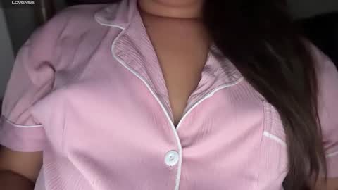 Aria online show from November 29, 2:10 pm