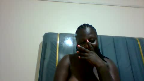 lindah32 online show from December 26, 9:47 pm