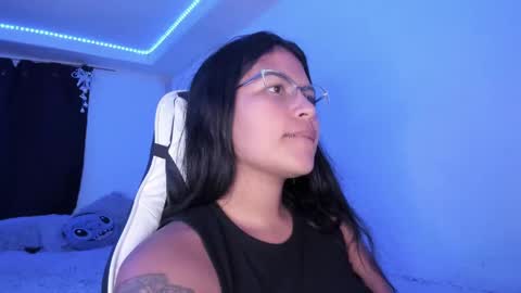  Lady  online show from January 15, 2:49 am