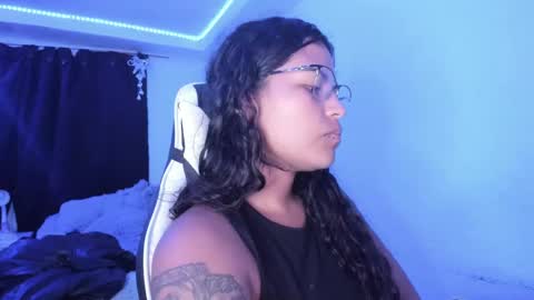  Lady  online show from December 12, 3:10 am