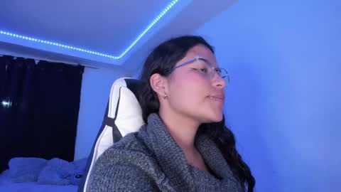  Lady  online show from January 19, 3:29 am