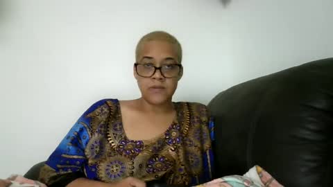 Stephanie online show from July 11, 3:23 pm