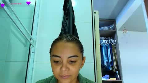 Hello im lady nice to meet you  online show from October 21, 6:34 pm