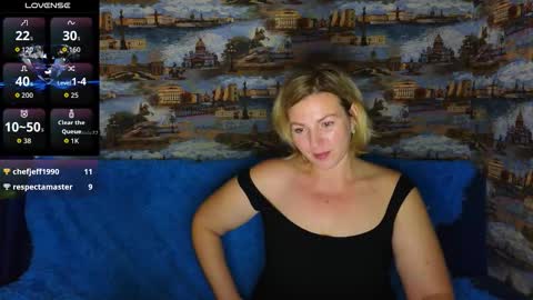 Snapshot of ladylucky_ chatting on September 12, 4:02 am ladylucky_ online show from September 12, 4:02 am