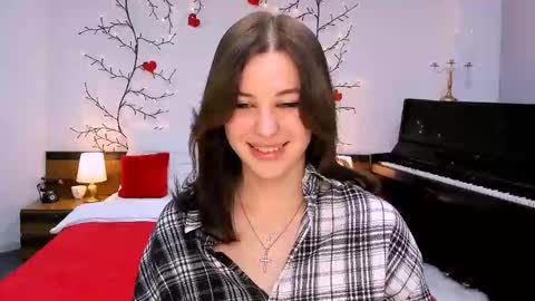Amelia online show from March 7, 1:18 pm