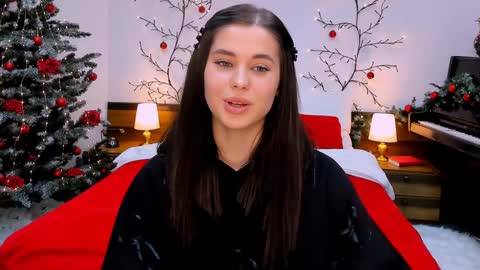 Amelia online show from January 11, 1:43 pm