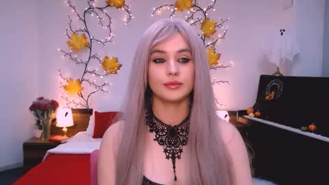 Amelia online show from October 31, 8:02 pm