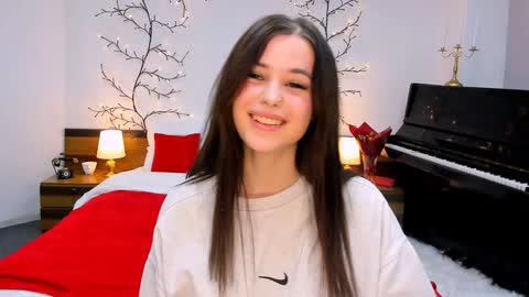 Amelia online show from February 6, 9:28 pm