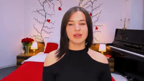 Amelia online show from October 4, 2:11 pm