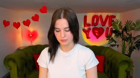 Amelia online show from March 11, 1:12 pm