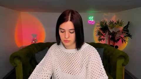 Amelia online show from October 26, 8:43 am