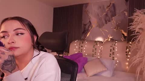 Lady  online show from February 4, 4:37 am