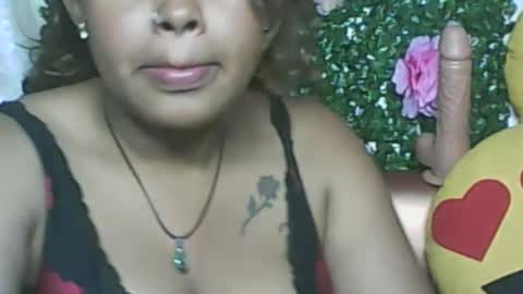 Snapshot of ladyxsnakes chatting on September 16, 10:01 am LadyXSnakes online show from September 16, 10:01 am