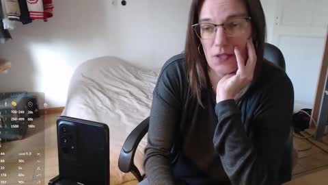 Lea online show from February 27, 12:23 pm