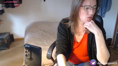 Lea online show from February 20, 12:25 pm