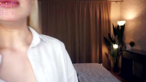 day - Lizzy night-Roxann online show from March 9, 5:11 am