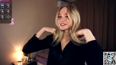 day - Lizzy night-Roxann online show from January 10, 7:25 am