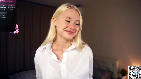 day - Lizzy night-Roxann online show from January 30, 7:18 am