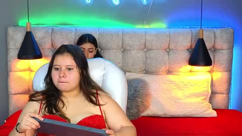    online show from December 23, 4:17 pm