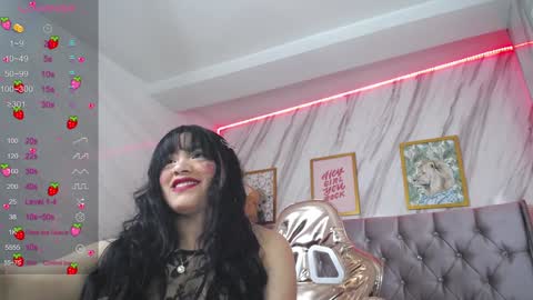 Snapshot of laia_angel_b chatting on January 24, 3:54 am Laia online show from January 24, 3:54 am
