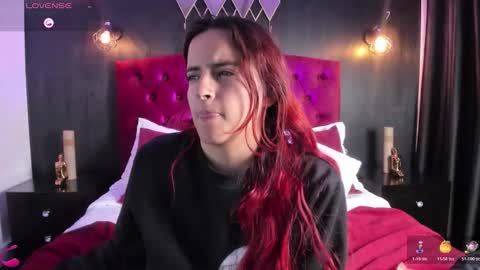 Snapshot of laia_jonees chatting on November 1, 1:04 pm Laia online show from November 1, 1:04 pm