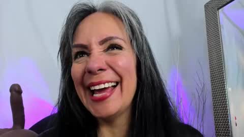 Snapshot of lailacastillomilf chatting on September 30, 1:50 pm Lailacastillo online show from September 30, 1:50 pm