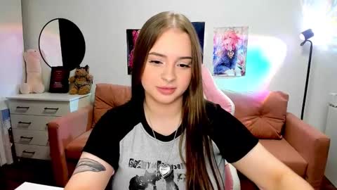 Snapshot of lain__ chatting on September 26, 7:55 pm Kira online show from September 26, 7:55 pm