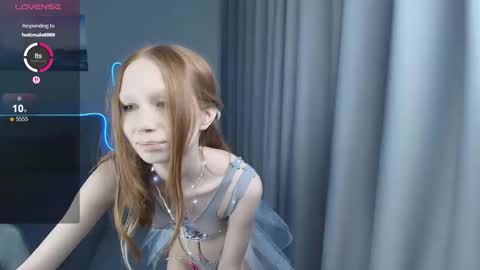 Snapshot of lakisha808 chatting on September 12, 1:40 pm lakisha808 online show from September 12, 1:40 pm