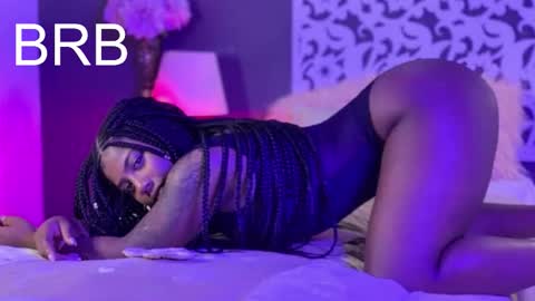 IG222dmm  online show from November 18, 1:17 am