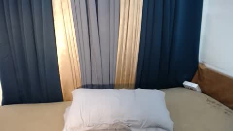 kristine online show from September 25, 1:37 am