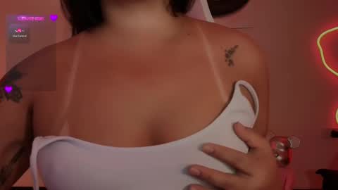 lalablack1_ online show from October 30, 12:24 am