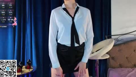 Snapshot of lalajecks chatting on October 26, 7:15 am Julia online show from October 26, 7:15 am