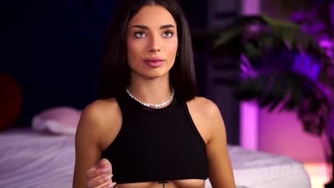 Lala online show from September 25, 6:50 pm