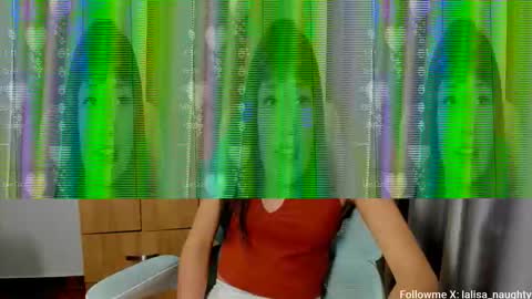 Snapshot of lalisa_manoban chatting on October 24, 4:25 pm Lisa online show from October 24, 4:25 pm