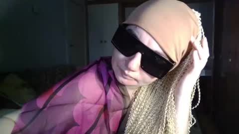 LaMargoSweet online show from January 28, 9:30 am