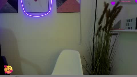    online show from January 18, 7:04 pm