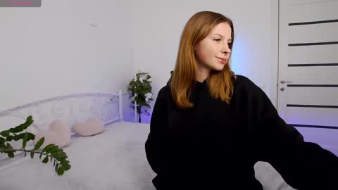 Liana online show from December 4, 7:28 am