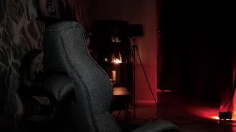 just call me Lana  online show from March 25, 8:28 am