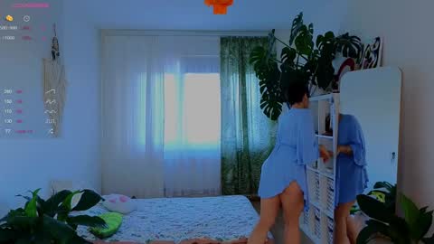 Lana online show from October 18, 1:25 pm